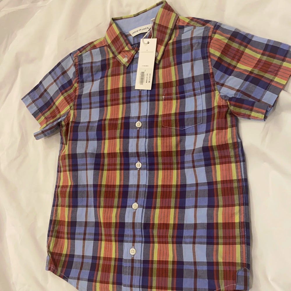 Boys size 5 Janie and jack short sleeved button down with tags